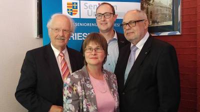 v.l.n.r.: Prof. Dr. Otto Wulff, Christel Bartelmei, Joseph Kuhlmann, Rainer Hajek 