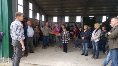 Dieter Behrens-Focken führt ins Thema ein.