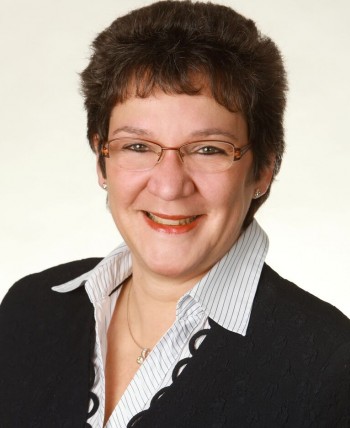 Claudia-Andrea Knig